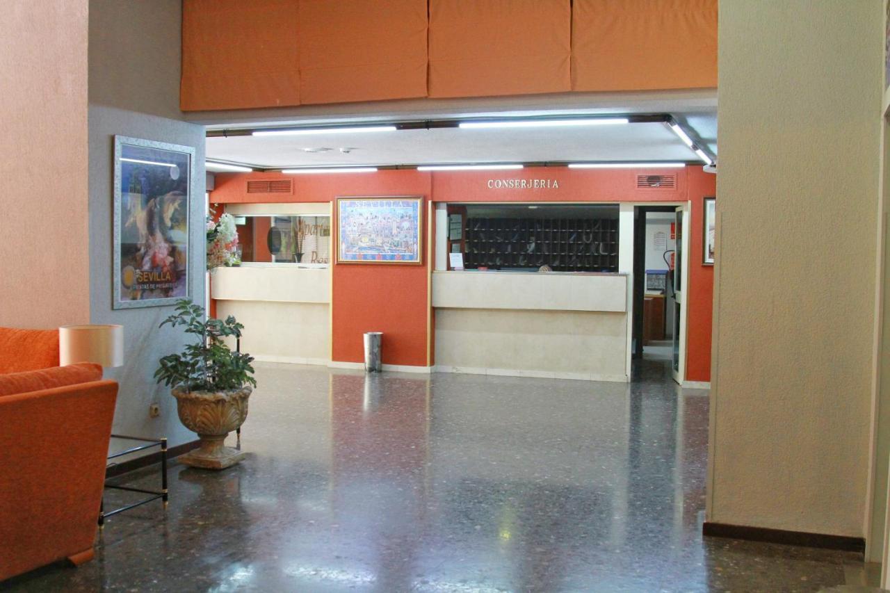 Sevilla Triana Екстериор снимка